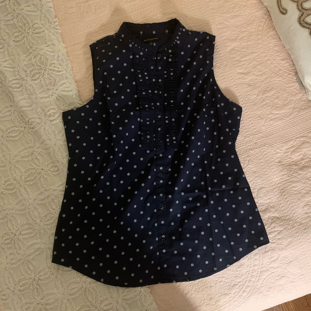 Banana Republic sleeveless blouse